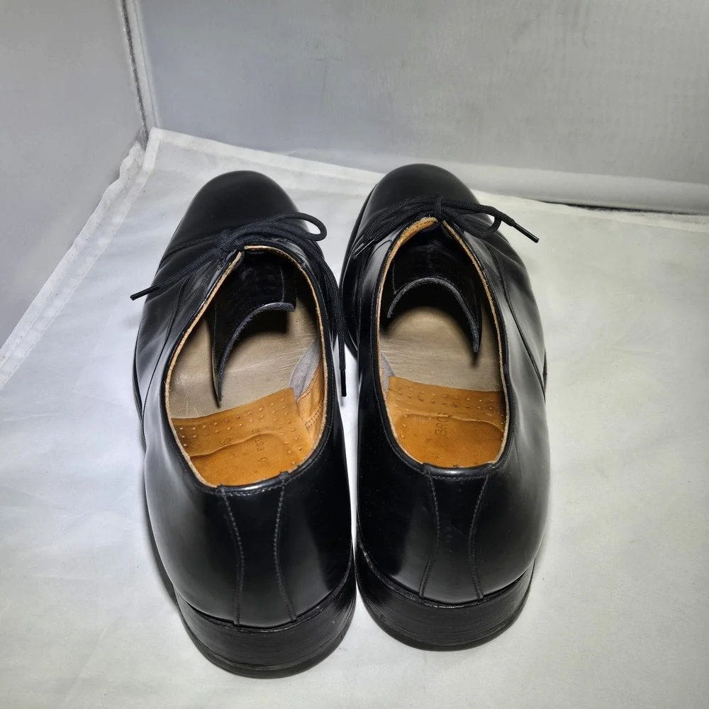 Loake Brothers English Oxford Brogue Shoes Mens Size 9 UK Cap Toe Black Leather